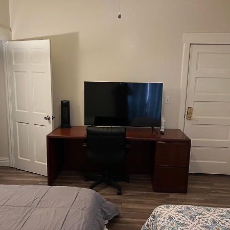 Private Los Angeles Room - Free Wifi, Ac, Tv, Private Fridge, Kitchen, Near Usc - Exposition Park - Usc Memorial Coliseum - Banc Of California Bmo Stadium - Downtown Los Angeles Dtla - University Of Southern California Usc!! Zewnętrze zdjęcie