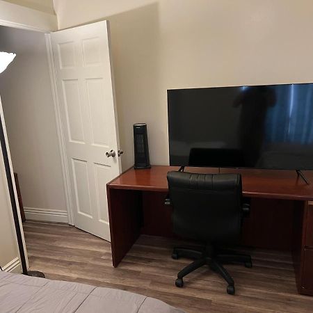 Private Los Angeles Room - Free Wifi, Ac, Tv, Private Fridge, Kitchen, Near Usc - Exposition Park - Usc Memorial Coliseum - Banc Of California Bmo Stadium - Downtown Los Angeles Dtla - University Of Southern California Usc!! Zewnętrze zdjęcie