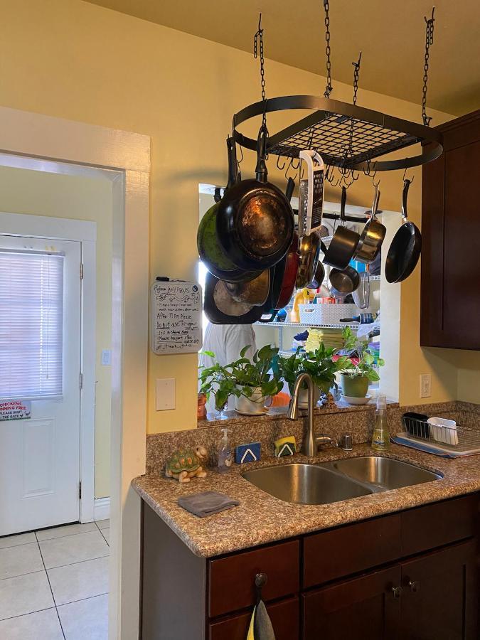 Private Los Angeles Room - Free Wifi, Ac, Tv, Private Fridge, Kitchen, Near Usc - Exposition Park - Usc Memorial Coliseum - Banc Of California Bmo Stadium - Downtown Los Angeles Dtla - University Of Southern California Usc!! Zewnętrze zdjęcie
